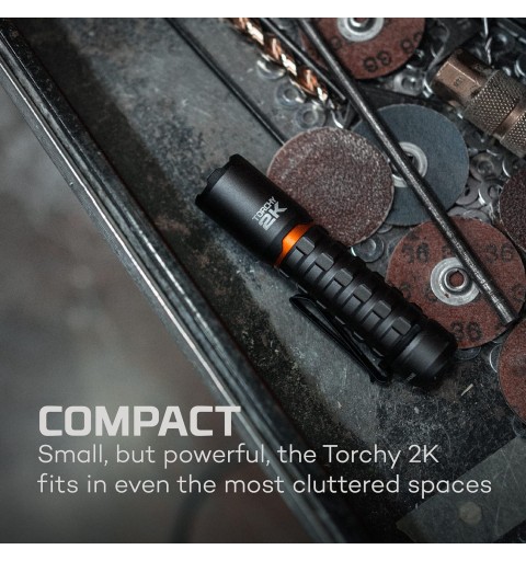 LINTERNA LED RECARGABLE NEBO TORCHY 2K 2000 lm