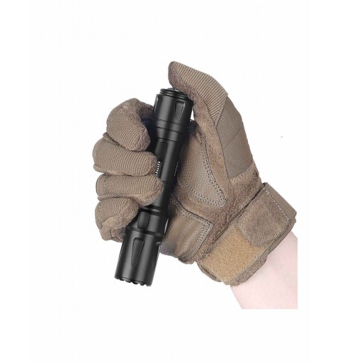 LINTERNA TACTICA OLIGHT ODIN 2000 lum PULSADOR REMOTO Y MONTURA PICATINNY