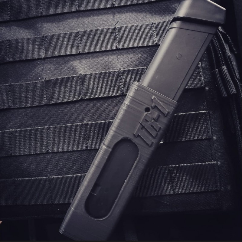 TR-1upgrade® PORTACARGADOR PARA PCC CON RETENCION MAGNETICA